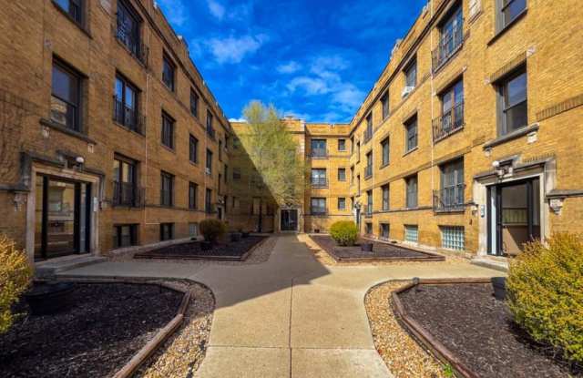 730 Roscoe photos photos 730 Roscoe photos photos