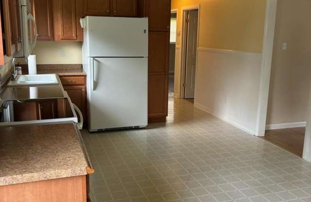 13910 COUNTRYSIDE Drive Gallery 4