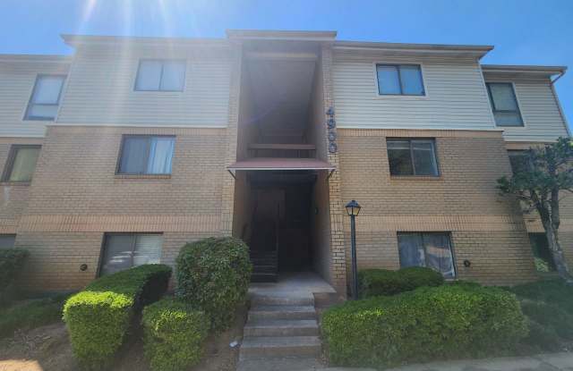2 Bedroom Condo near Hickory Grove photos photos