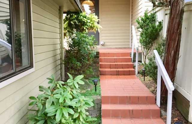 2509 175th Ave NE - 2509 175th Avenue Northeast, Redmond, WA 98052
