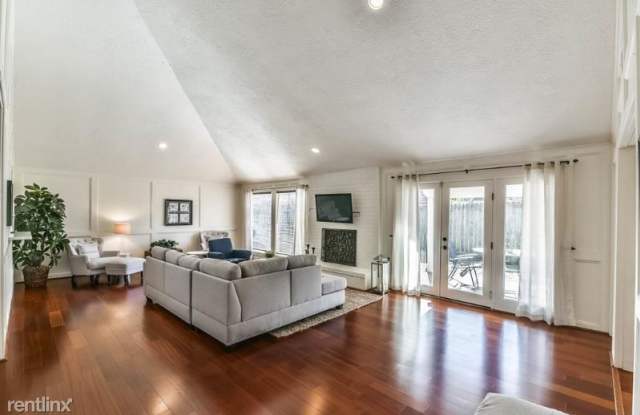 13815 Menasco Ct - 13815 Menasco Court, Houston, TX 77077