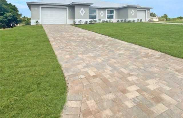 725 Harold Avenue S - 725 Harold Avenue South, Lehigh Acres, FL 33973