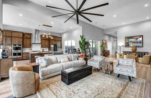 FULLY FURNISHED SOUTH RENO OASIS | ALL UTILITIES INCLUDED | RESORT-STYLE LIVING Gallery 1