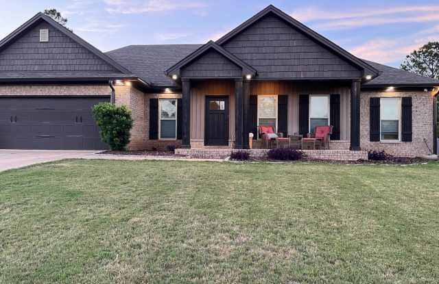 Wetumpka Home - 62 Mulder Cove Lane, Redland, AL 36093