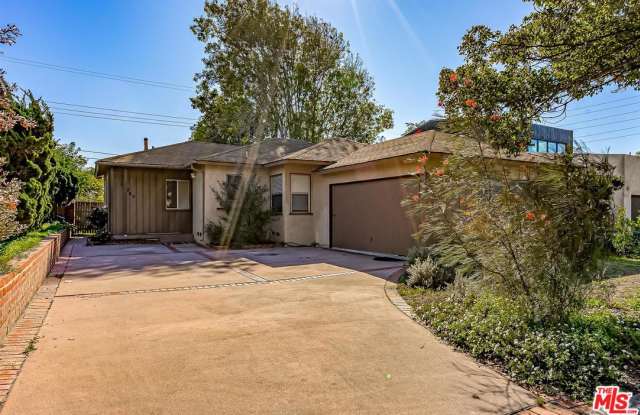 13242 DEWEY ST - 13242 Dewey Street, Los Angeles, CA 90066