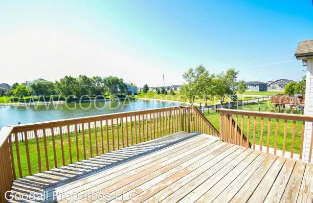 40 NE Gracewood Dr Gallery 3