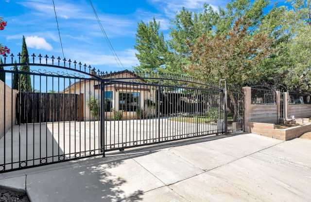 4528 West Avenue L4 photos photos