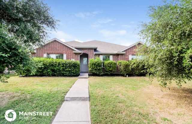 1541 Vermont Avenue - 1541 Vermont Avenue, Lancaster, TX 75134