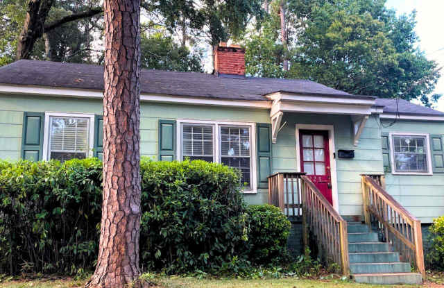 1229 E Forrest Ave - 1229 East Forrest Avenue, East Point, GA 30344