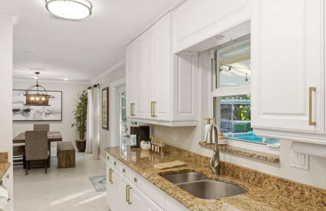 1905 Meadow Court, Palm Springs, FL 33406 photos photos