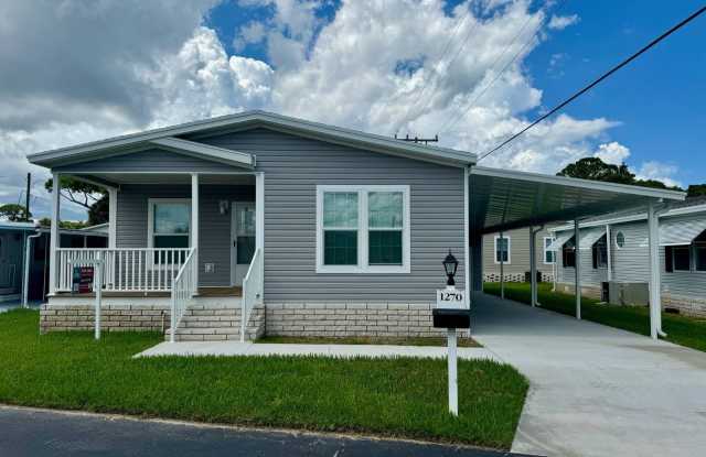 1270 Plymouth Place Gallery 2