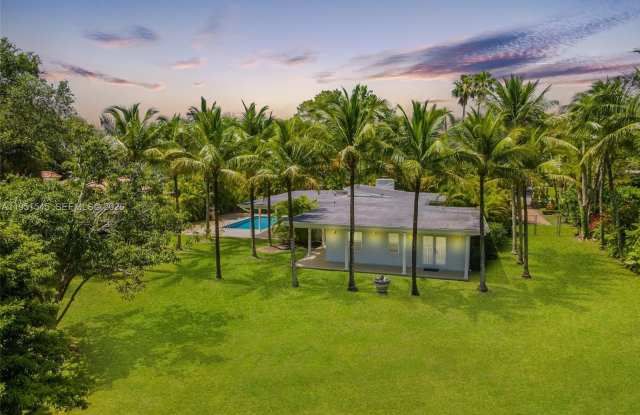 8030 SW 120th St photos photos