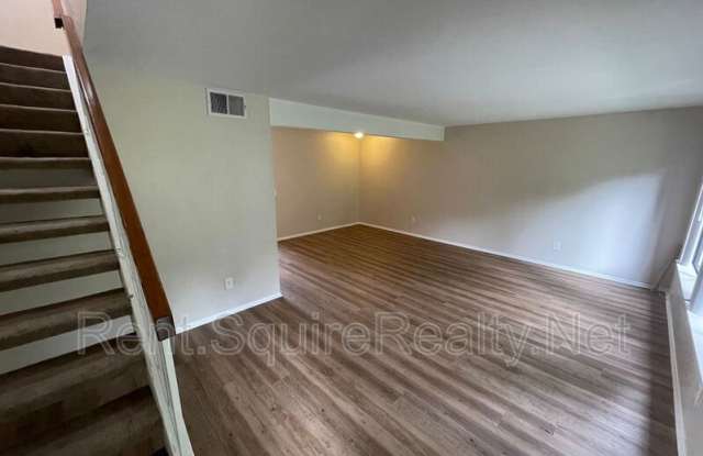 765 Knollwood Lane Gallery 2
