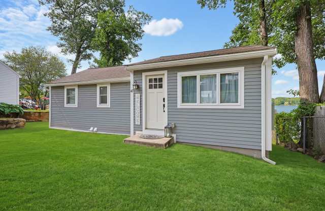 47 Lakeshore Drive Gallery 2