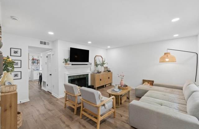 140 Amherst Place NW Gallery 3