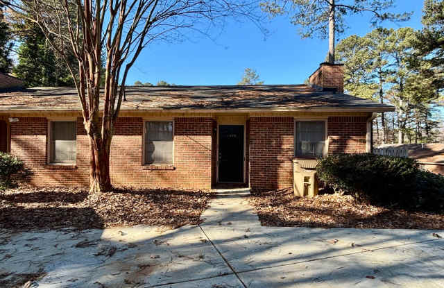 1579 Harbins Road photos photos