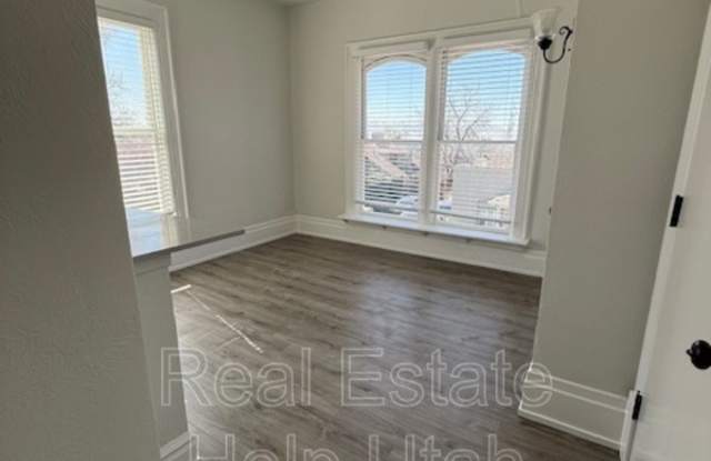 365 S Elizabeth Street photos photos