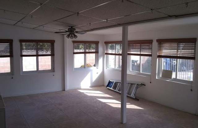 14730 Runnymede St. Gallery 4