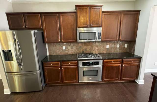 3329 Twinrose Place Gallery 4