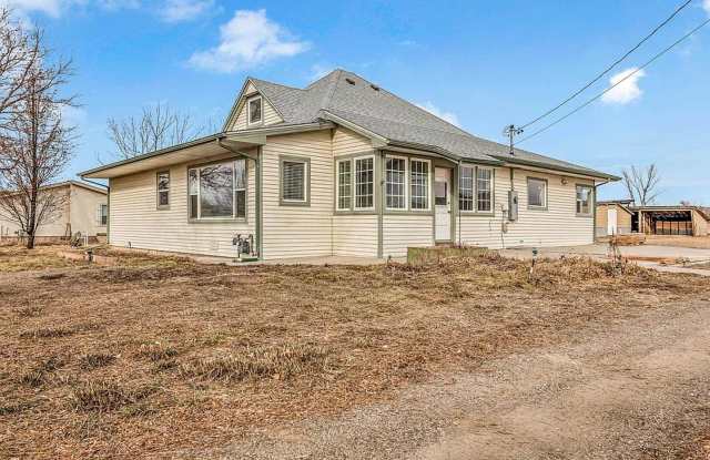 RENOVATED HOME WITH LAND | FOR RENT OR LEASE TO OWN Gallery 4