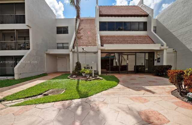 303 Racquet Club Rd photos photos