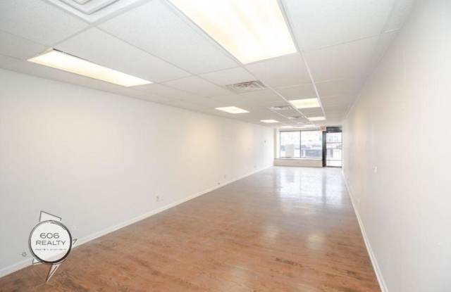 9453 South Ashland Ave. Gallery 3