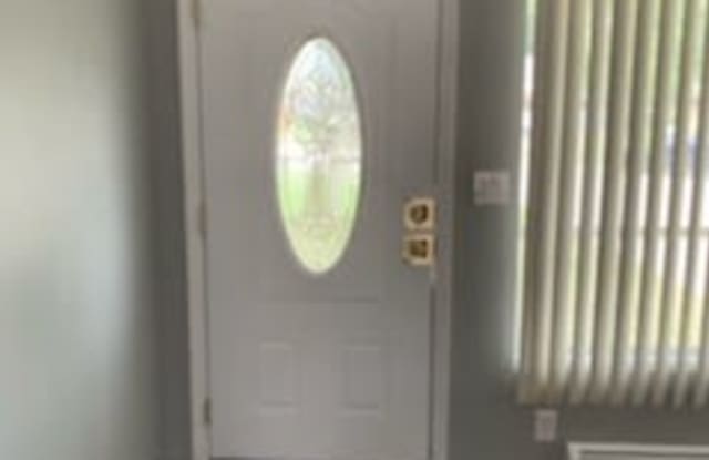 26456 Barnes Street - 26456 Barnes Street, Roseville, MI 48066
