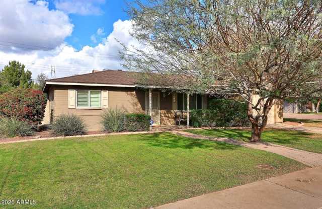 2314 E Montecito Avenue photos photos