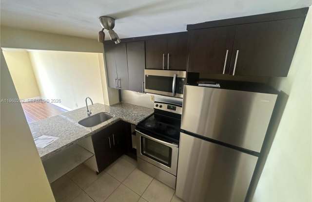 496 NW 165th St Rd photos photos