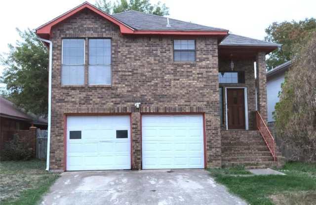 1420 Eastview Street - 1420 Eastview Street, Fort Worth, TX 76134