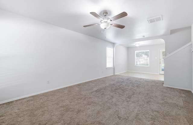 ***MOVE-IN SPECIAL: ONE WEEK FREE***Resort-Style Amenities in Wildhorse Community Gallery 3
