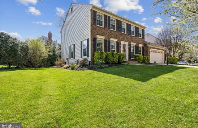 13511 FALLEN OAK Court Gallery 4