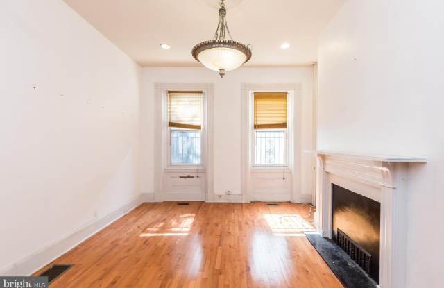 314 S 12TH STREET - 314 South 12th Street, Philadelphia, PA 19107