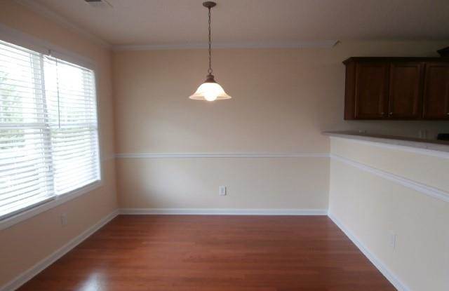 750 Franklin Mill Trace Gallery 3