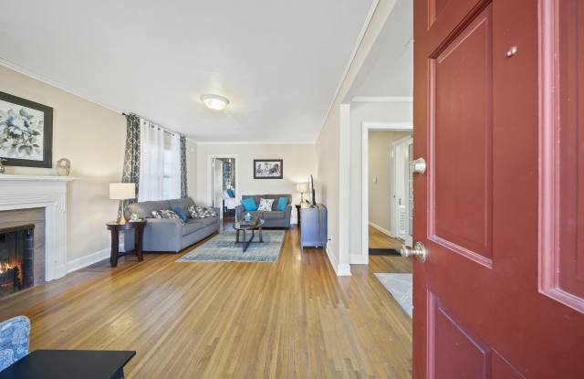 1307 S Indianapolis Ave photos photos