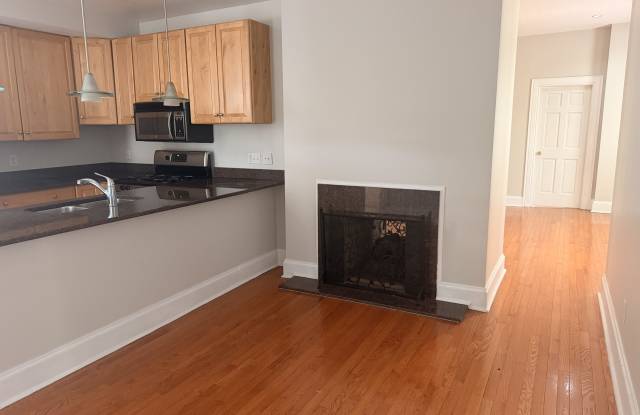 5934 Elwood St., 3 Gallery 3