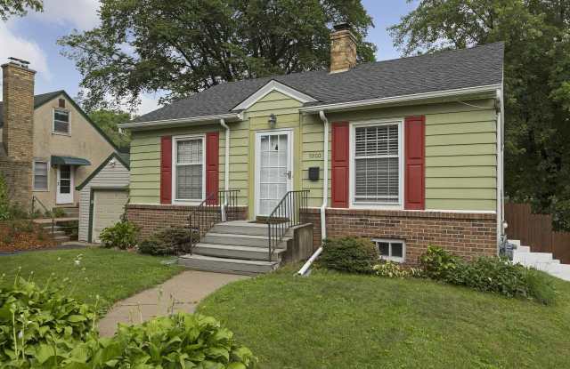 5900 W 34th St photos photos