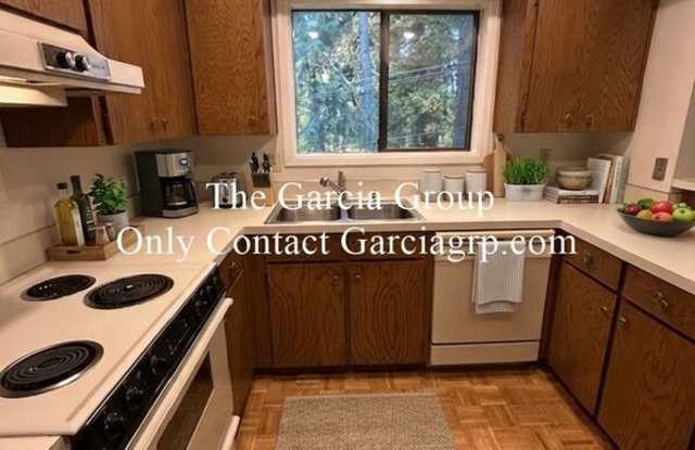 315 Cervantes photos photos