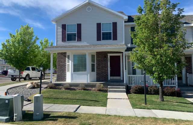 Beautiful 3 bedroom1.5 bath townhome in Price Utah photos photos