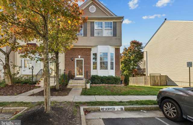 43067 CANDLEWICK Square - 43067 Candlewick Square, Loudoun County, VA 20176