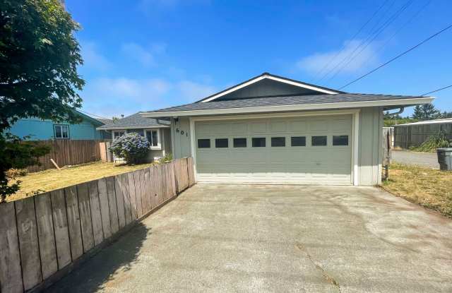 This gorgeous Pine Hills home has a large interior, 2-car garage, and fully-fenced yard! photos photos This gorgeous Pine Hills home has a large interior, 2-car garage, and fully-fenced yard! photos photos