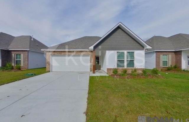 107 Salvat Dr - 107 Salvat Drive, Lafayette, LA 70507