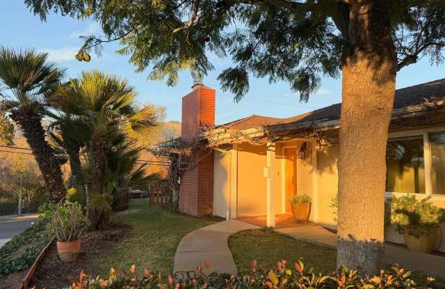 4027 La Colina Road photos photos