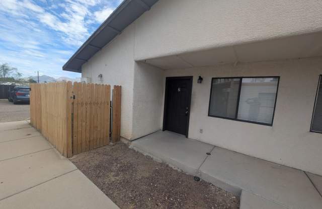 2 Bedroom and 2 Bath Unit Gallery 4