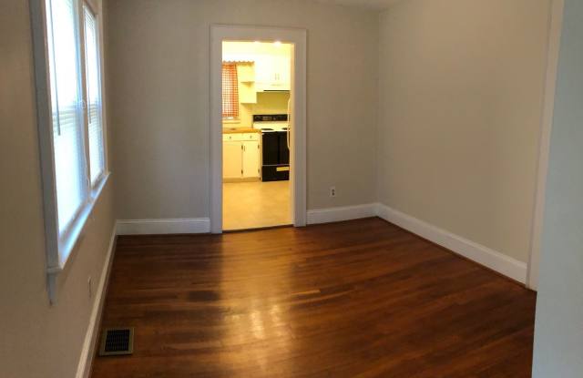 1549 Browns Avenue Gallery 4