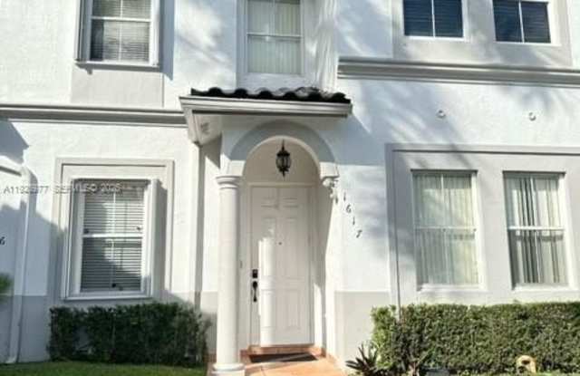 5630 NW 107 Ave photos photos