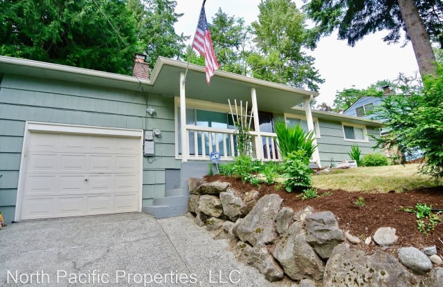 4034 NE 110th Street - 4034 Northeast 110th Street, Seattle, WA 98125