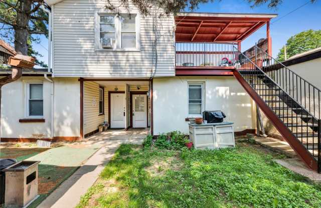 521 N 9th st photos photos