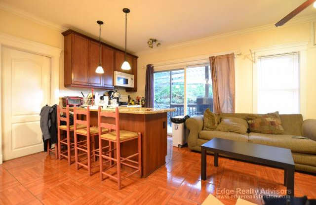 7 Delaware Pl. - 7 Delaware Place, Boston, MA 02135