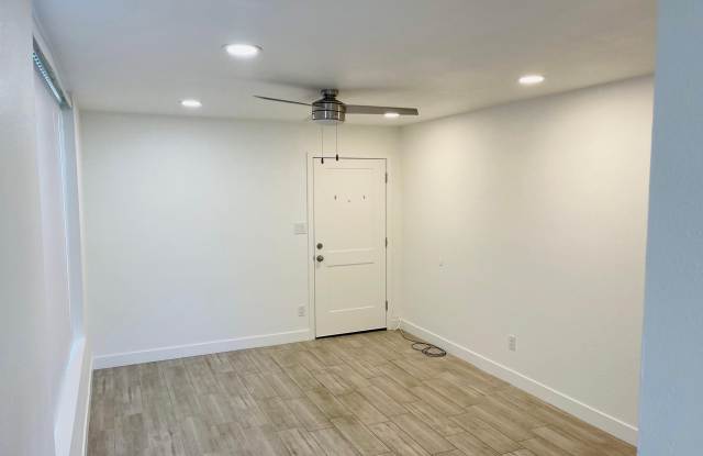 4601 N 12TH Avenue Gallery 4